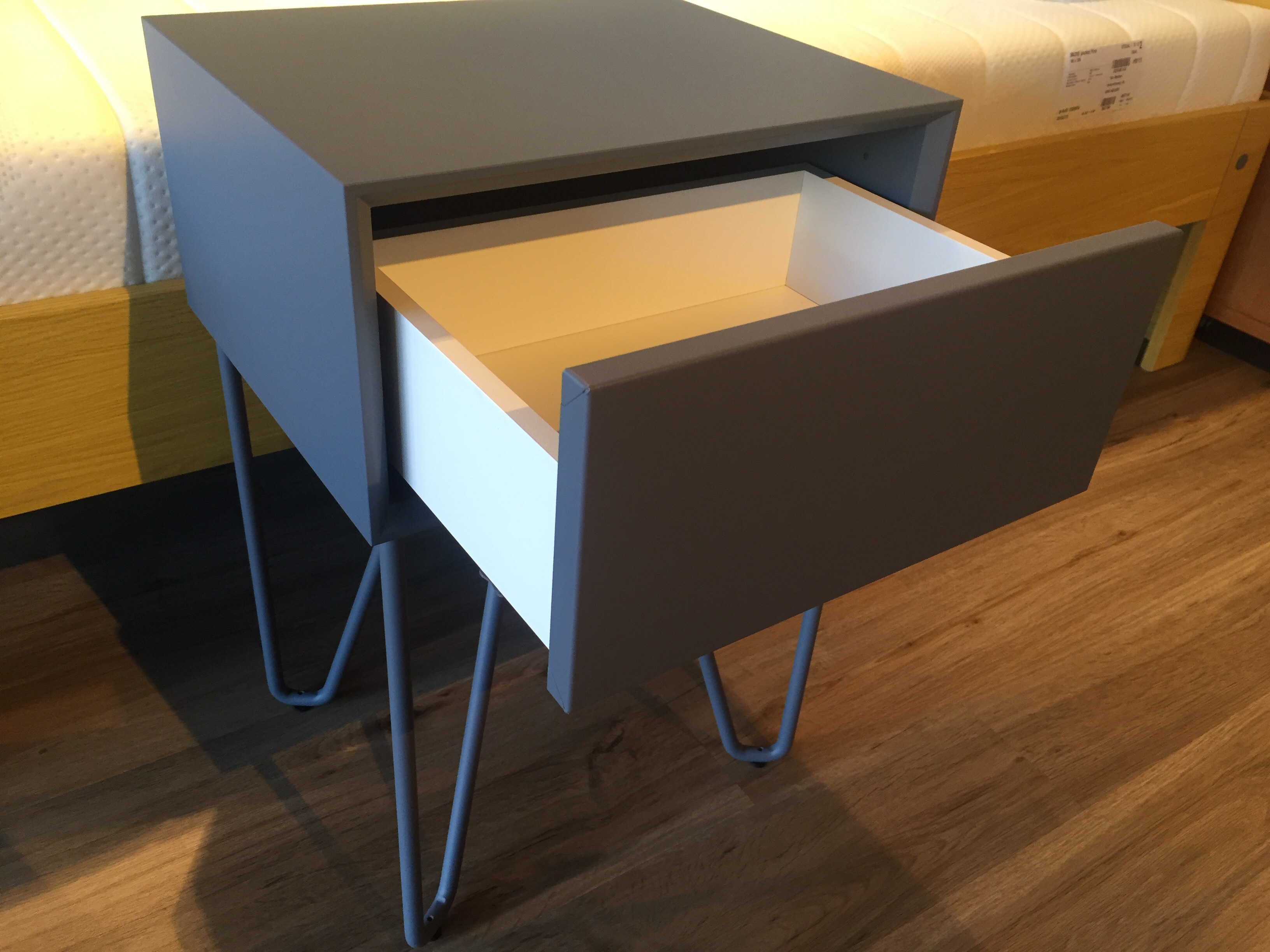 Auping nachtkastje Pixel