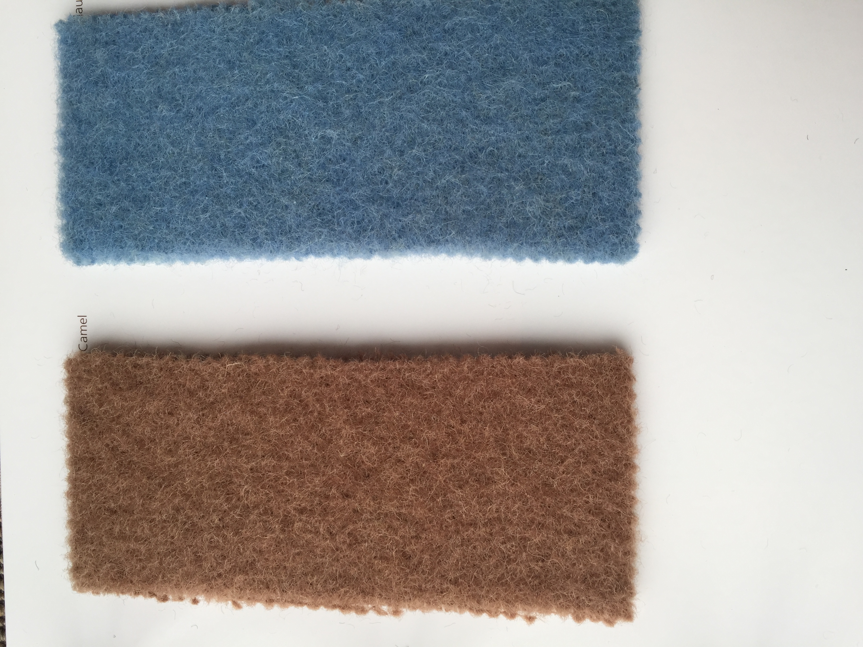 kleuren blauw en camel